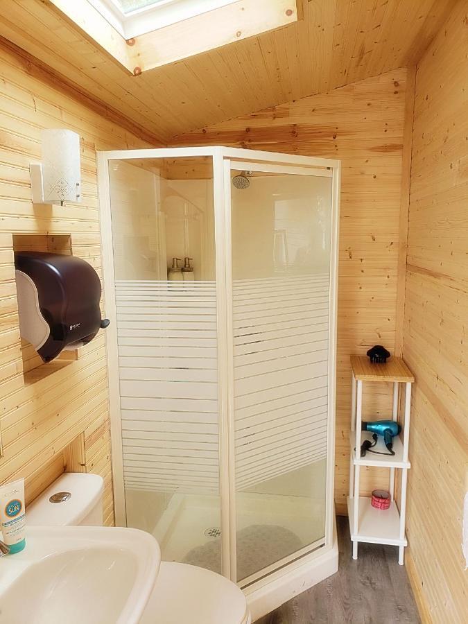New Buddha Bing Unique Experience Cottage And Cabins Тоберморі Екстер'єр фото